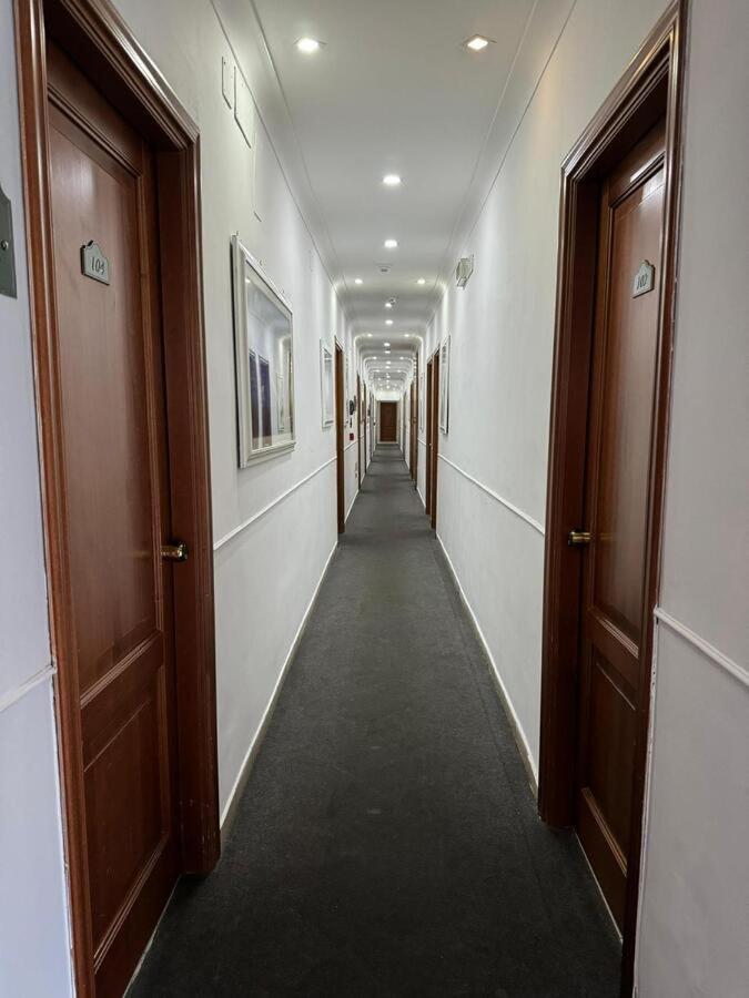 Hotel Federico II Неаполь Экстерьер фото